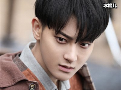 《热血少年》吴乾为什么被叫做“有钱哥”？冒充三叔做什么？