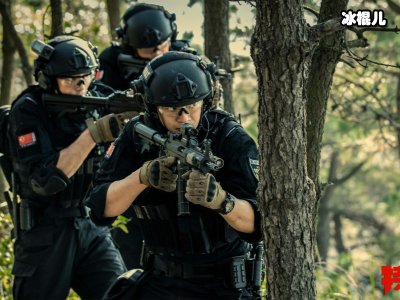 《特警队》硬汉警匪电影，展示中国特警精神风貌!