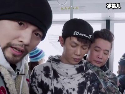 《周游记》墨镜杰伦珍藏数十载，这二人关系有多好？