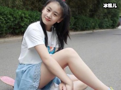 11岁森碟身高即将突破一米七，网友直称基因太强大了
