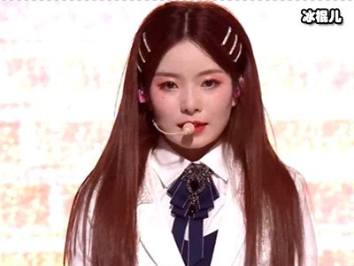 《创造营2020》成团之夜陈卓旋做出大胆举动,使观众沸腾不已