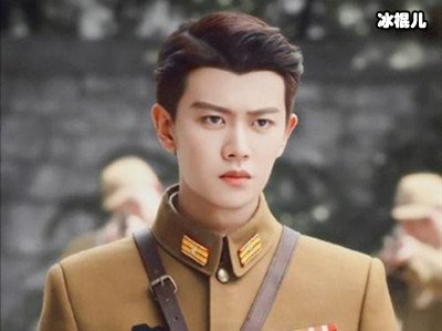 任嘉伦主演谍战剧《秋蝉》，其发型太抢镜引发热议
