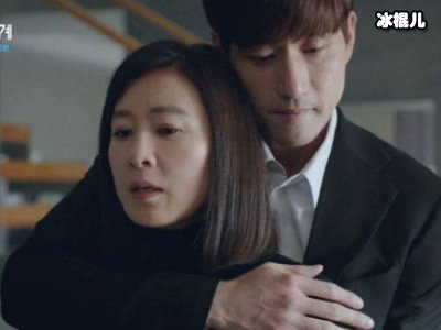 《夫妇的世界》“小三”也能有如此高人气？泳装出镜太养眼!