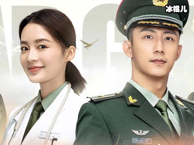 李沁出演中版《太阳的后裔》女主，与搭档黄景瑜有CP感