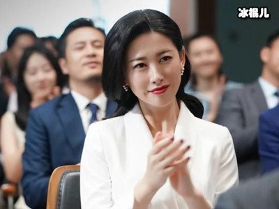 《精英律师》栗娜美貌与智慧并存，堪称情感解读专家