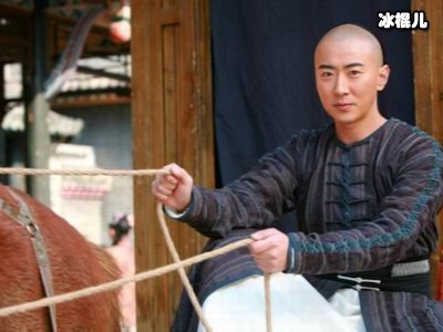 25岁香消玉殒，箫剑却为她扫墓20年！