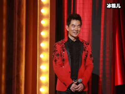 《我们的歌》任贤齐演唱经典成名歌曲，为现场观众带来青春的记忆！