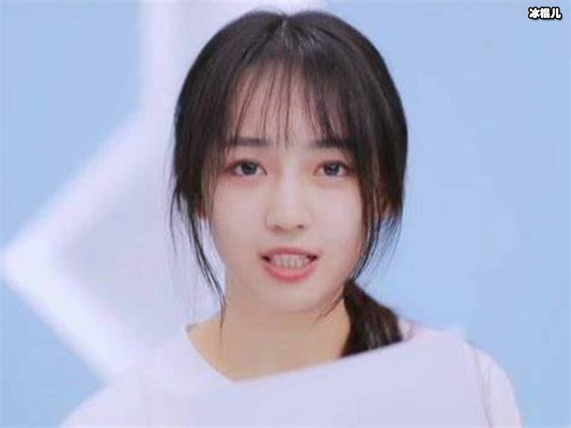 《青春有你2》乃万和秦牛正威暖心互动，网友：感动！