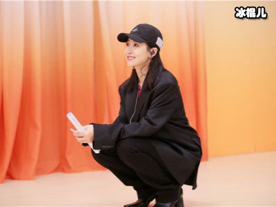 《创3》匹黑马能黄子韬心动，她出场自带气场！