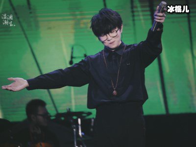 《歌手》毛不易遭淘汰，登顶微博热搜粉丝不接受！