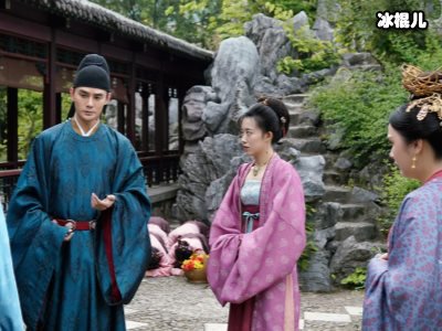 《清平乐》拍摄王凯邀请王鸥出演，被拒绝后调侃王鸥宅女！