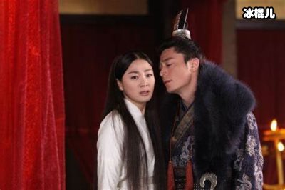 42岁欧雅若与林心如解约，三年后携新作品再度回归！