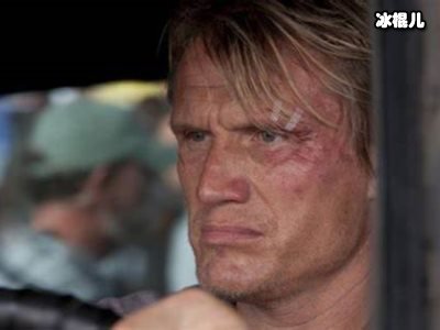 62岁杜夫朗格娶24岁娇妻，老婆与女儿同龄被调侃如父女！