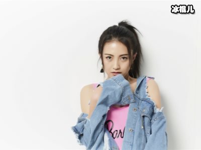 包贝尔带包文婧回忆过去，夫妻二人故事让人感动！
