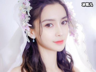 从一线女星到事业下滑，她经历了什么？