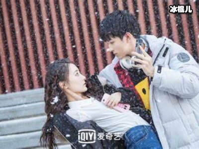 陈瑶新剧《穿盔甲的少女》，女扮男装上演冰球竞技你期待吗？