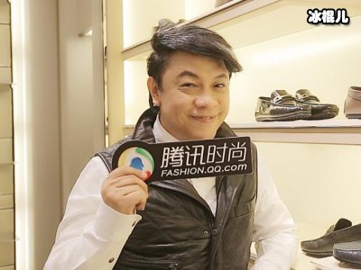 蔡康永多次在公开场合难为这个人，却被他的高情商给碾压了！