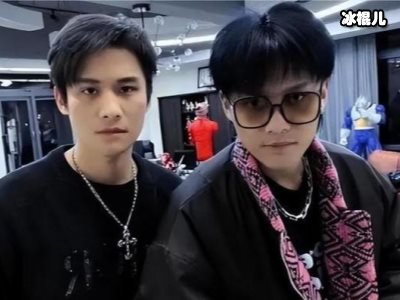 疯狂小杨哥爸爸的不雅视频瓜疯传，杨爸遛鸟私密视频为何会曝光！