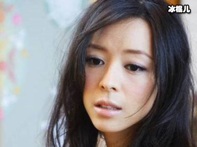 57岁女神传出绯闻男方情史曝光，15亿豪宅让网友直夸壮观！