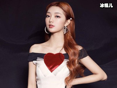 《天赐的声音》李紫婷造型美翻，唱功获昔日导师夸赞