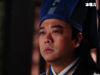 低调如欧阳震华，坚持8年不换车可怜了他老婆赌王女儿的身份！