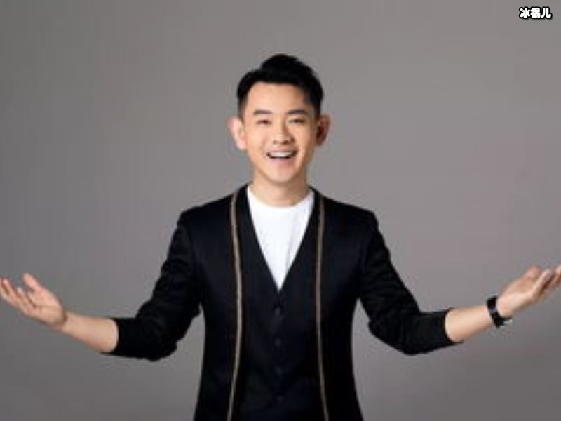 8年感情李响向孙骁骁求婚3次无果，分手一年后闪婚喜当爹！