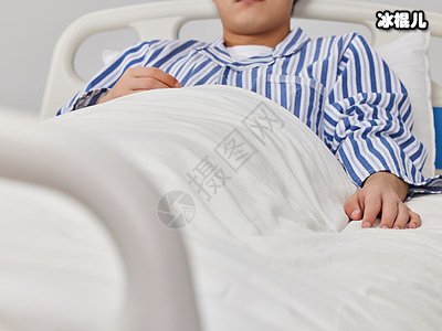 病卧床榻实属艰难，依旧照料盛京太感动周培公终被康熙重用！