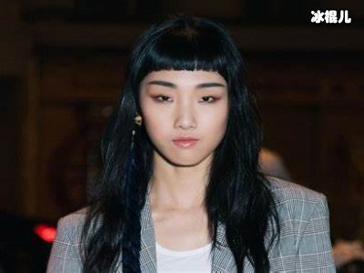 yamy团综谈队长压力，谁看到孟美岐的眼神了！