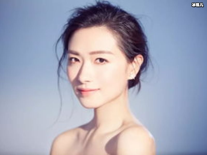 乘风破浪的姐姐有多狠，万茜穿十三年的裤子光荣退休！