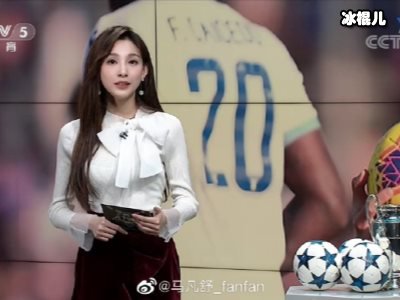 曾经T台走秀她泳裤掉落遭非议，淡定走完全程今逆袭成央视主播！