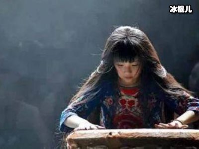 放弃小彩旗又捧小白兔，杨丽萍的血亲后辈中人才辈出!