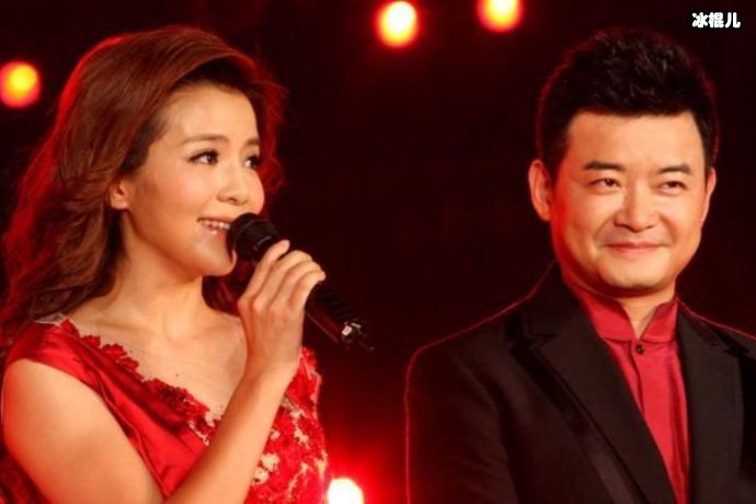 炒“民族创伤”，一个被央视封杀另一个因“文盲”被原谅！