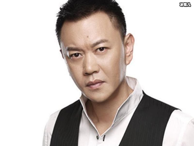 冯嘉怡一不小心成了大明星，本来就是身价过亿的大老板！