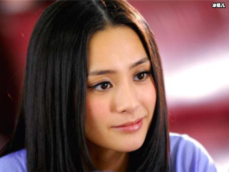阿娇离婚后首现身，更新自己的搞怪视频似乎未受离婚影响