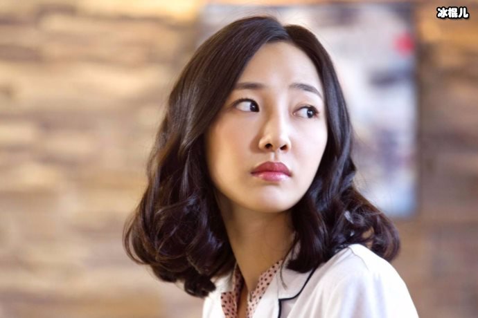 白百何机智回应传言，思维敏捷度高不愧是有智慧的女生