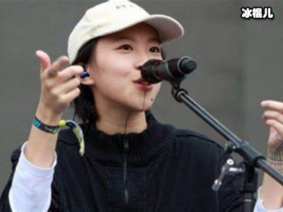 窦靖童深夜发文引热议，试镜《花木兰》视频曝光