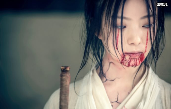 陈卓璇金句：“半山腰”太挤了，排名低含泪拉票，