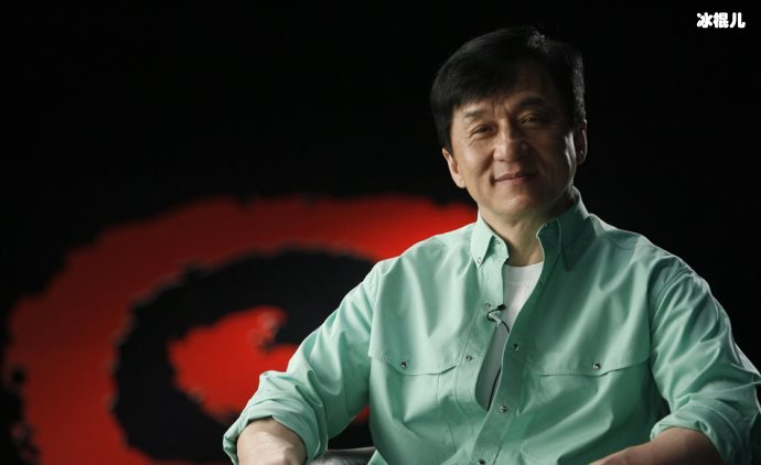 成龙女儿小龙女现状曝光！感情受挫一夜暴瘦流落街头无人管