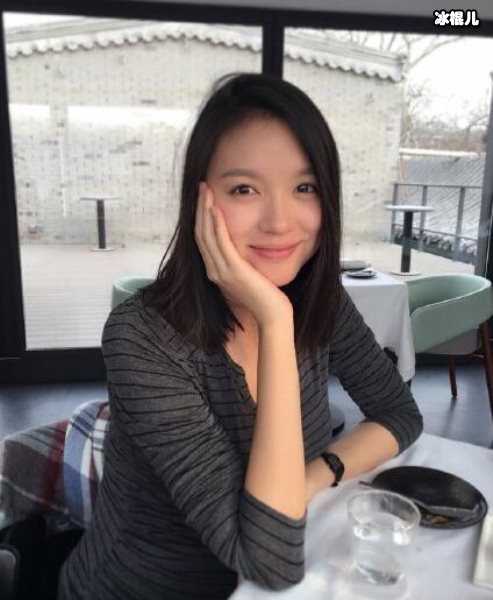 不嫁豪门嫁爱情，张梓琳如今35岁了嫁给爱情的她过得怎么样