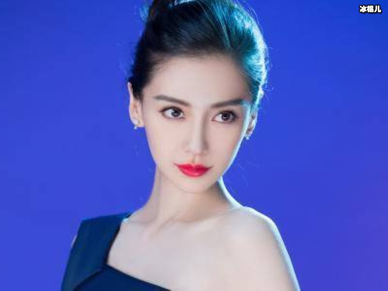 Baby夜晚祈福求平安，发文贴心叮嘱他人知道详情后为她点赞