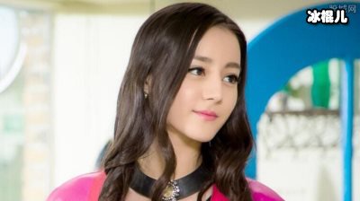 迪丽热巴不仅演技可圈可点，还是一个擅长舞蹈的全能艺人