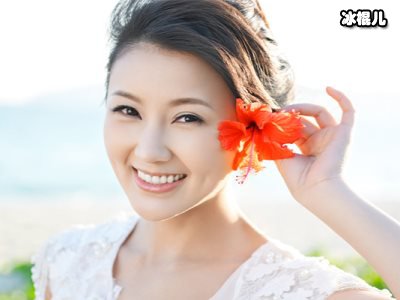 甘薇疑似怀4胎？向前夫索要39亿分手费带孩子游玩小腹隆起明显
