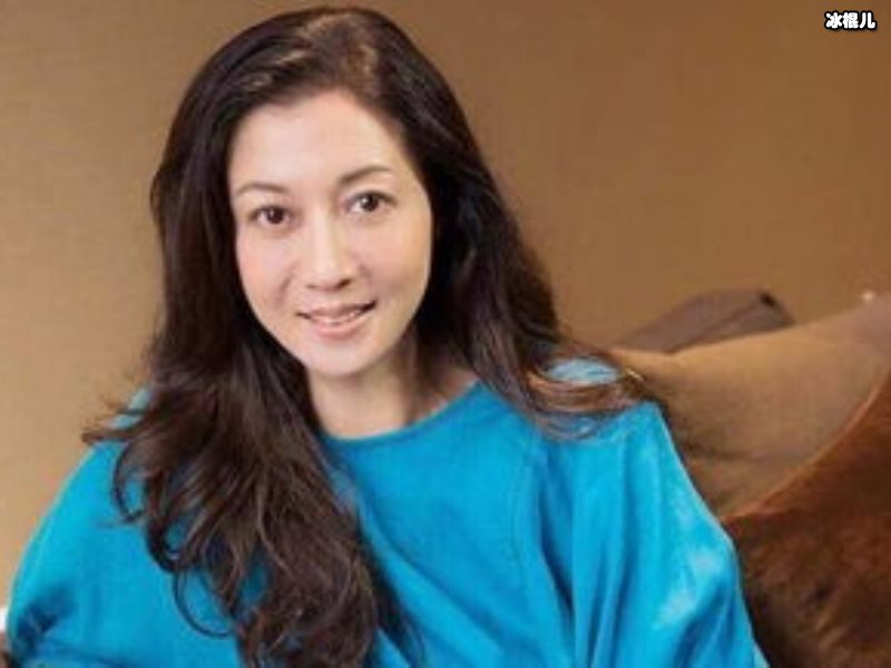 吴绮莉发文称女儿还有兄弟姐妹后秒删，这有什么含义吗？