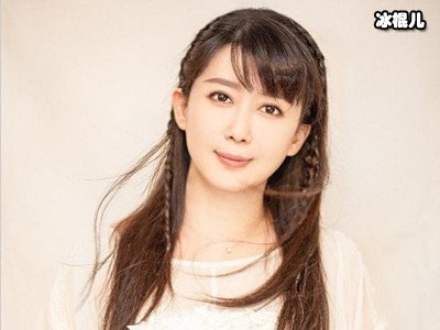 曾经情歌天后，离婚后前夫后悔莫已，如今仍然花一般好看