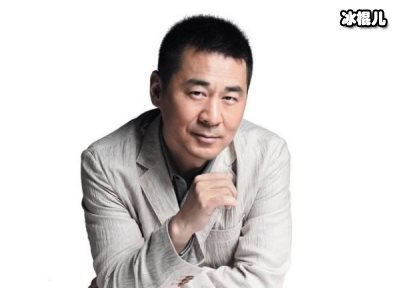 庆祝小儿子生日，却被陈建斌夫妇多抢了镜