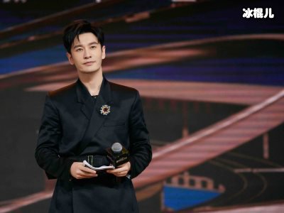 黄晓明出演小品大获好评，演技精湛广受好评