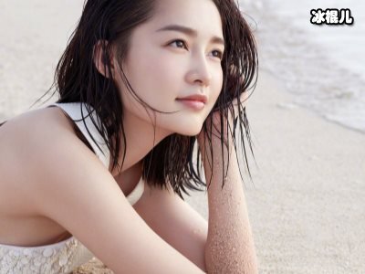 李沁经历太奇怪，相互亲吻对方老公还要做伴娘