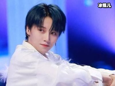 刘雨昕从小就热爱表演其母亲是一级演员，网友：天生的王者