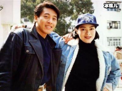 前央视丁克主持人结婚14年意外得一子，如今变身宠娃狂魔