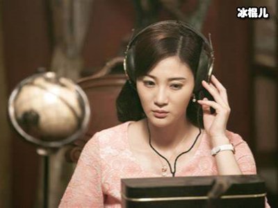 侯梦莎被称“最美军花”，因拍戏和老公相识相恋结婚至今很幸福